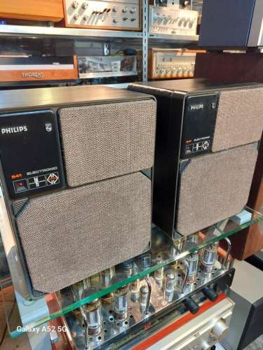 Philips AH 541  MFB  aktiv Lautsprecher 2 Wege in Holz Esche schwarz